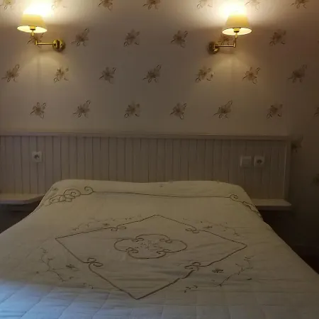 Le Relais De L'argoat Belle-Isle-en-Terre